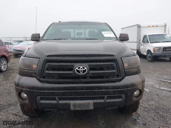 2012 Toyota Tundra 4WD Truck with VIN 5TFUY5F13CX212586, listed as a IAAI auction lot 41301700 with NaN miles. Bid and sale history available at carsss.com. Image 12.