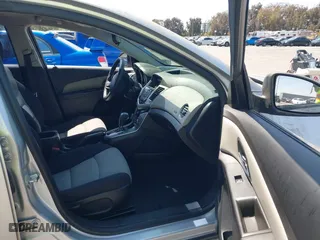 2014 Chevrolet Cruze LS with VIN 1G1PA5SGXE7359883, listed as a IAAI auction lot 41987659 with 141,485 mi miles. Bid and sale history available at carsss.com. Image 5.