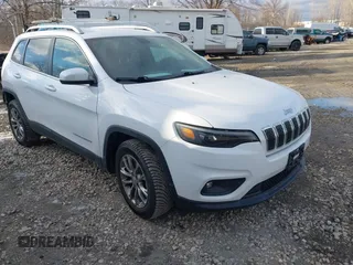 2019 Jeep Cherokee Altitude with VIN 1C4PJLLX0KD383858, listed as a IAAI auction lot 41414144 with 78,013 mi miles. Bid and sale history available at carsss.com. Image 1.
