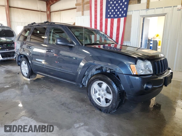 2006 Jeep Grand Cherokee Laredo with VIN 1J4HS48N16C351585, listed as a Copart auction lot 80783644 with 105,684 mi miles and Salvage Title. Bid and sale history available at carsss.com. Image 4.