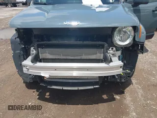 2018 Jeep Renegade Latitude with VIN ZACCJBBB0JPH04294, listed as a IAAI auction lot 42364489 with 78,933 mi miles and . Bid and sale history available at DreamBid. Image 6.