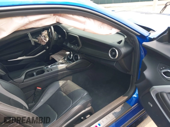2016 Chevrolet Camaro 2SS with VIN 1G1FH1R7XG0128502, listed as a IAAI auction lot 42463110 with 75,602 mi miles and . Bid and sale history available at DreamBid. Image 5.