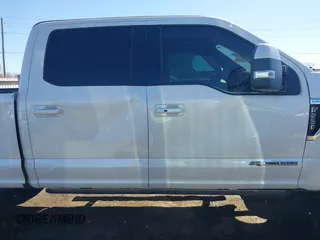 2017 Ford F-250 Lariat z VIN 1FT7W2BT4HED25460, wystawiony jako IAAI lot #41639705 z przebiegiem 178 349 mil mil oraz . Historia ofert i sprzedaży dostępna na DreamBid. Obrazek 13.