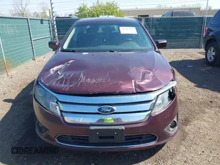 2011 Ford Fusion SE with VIN 3FAHP0HA5BR320130, listed as a IAAI auction lot 42103321 with 191,178 mi miles. Bid and sale history available at carsss.com. Image 6.