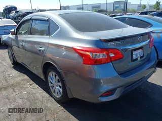 2017 Nissan Sentra SV с VIN 3N1AB7AP4HY260943, выставлен на аукционе IAAI как лот 42670011 с пробегом 61 722 миль миль и . История ставок и продаж доступна на DreamBid. Изображение 3.