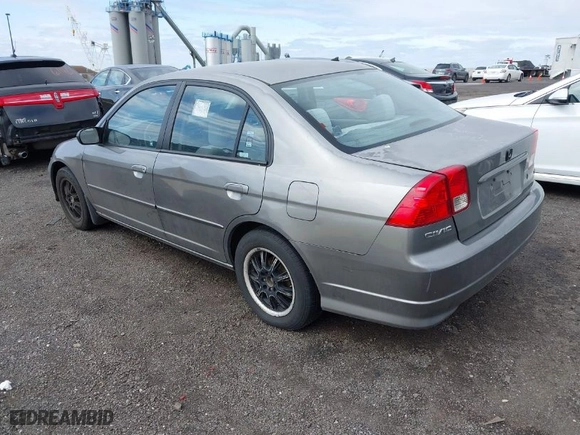 2004 Honda Civic LX with VIN 2HGES16584H503108, listed as a IAAI auction lot 41740147 with 212,102 mi miles. Bid and sale history available at carsss.com. Image 3.