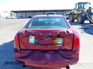 2007 Cadillac CTS with VIN 1G6DP577770162055, listed as a IAAI auction lot 41812185 with 233,681 mi miles. Bid and sale history available at carsss.com. Image 16.