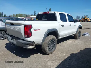 2023 Chevrolet Colorado 4WD Trail Boss with VIN 1GCPTEEK2P1203392, listed as a IAAI auction lot 42043211 with 27,589 mi miles. Bid and sale history available at carsss.com. Image 4.