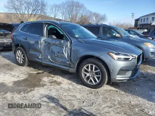 2019 Volvo XC60 Momentum с VIN LYV102RK7KB206121, выставлен на аукционе Copart как лот 44183655 с пробегом 33 332 миль миль и Списание • Salvage title. История ставок и продаж доступна на DreamBid. Изображение 4.