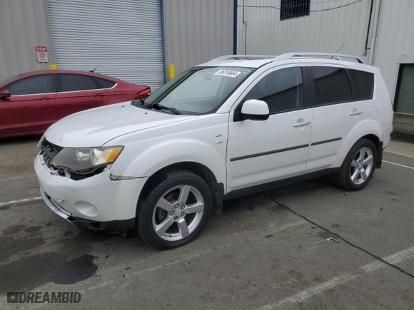 2008 Mitsubishi Outlander XLS with VIN JA4MS41X48Z009364, listed as a Copart auction lot 86018664 with 170,060 mi miles and Salvage Title. Bid and sale history available at carsss.com. Image 1.
