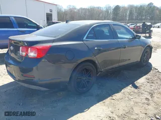 2014 Chevrolet Malibu LT with VIN 1G11E5SL2EF258804, listed as a IAAI auction lot 41832285 with 232,457 mi miles. Bid and sale history available at carsss.com. Image 4.
