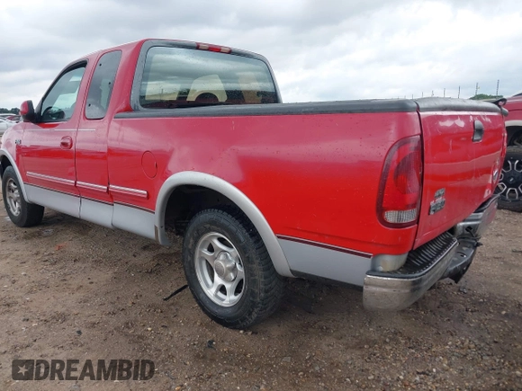 1997 Ford F-150 XL z VIN 1FTEX17L5VND20741, wystawiony jako IAAI lot #42160059 z przebiegiem 222 847 mil mil oraz . Historia ofert i sprzedaży dostępna na DreamBid. Obrazek 3.