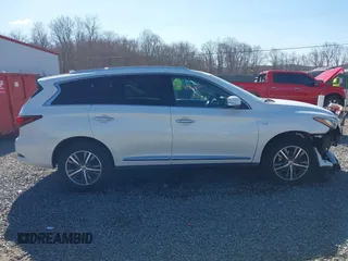 2016 Infiniti QX60 with VIN 5N1AL0MM9GC514586, listed as a IAAI auction lot 41861058 with 151,741 mi miles. Bid and sale history available at carsss.com. Image 13.