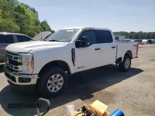 2023 Ford F-250 XL z VIN 1FT7W2BT5PED75881, wystawiony jako Copart lot #51229875 z przebiegiem Nie podano mil oraz Szkoda całkowita • Salvage title. Historia ofert i sprzedaży dostępna na DreamBid. Obrazek 1.