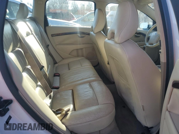 2008 Volvo V70 with VIN YV1BW982581020102, listed as a Copart auction lot 42049555 with 137,098 mi miles and Salvage Title. Bid and sale history available at DreamBid. Image 11.