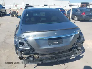 2019 Mercedes-Benz E 63 S AMG with VIN WDDZF8KB2KA553755, listed as a IAAI auction lot 40545473 with 51,458 mi miles and . Bid and sale history available at DreamBid. Image 17.