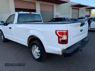 2019 Ford F-150 XL z VIN 1FTMF1CB3KKC98828, wystawiony jako IAAI lot #42285270 z przebiegiem 120 504 mil mil oraz . Historia ofert i sprzedaży dostępna na DreamBid. Obrazek 1.