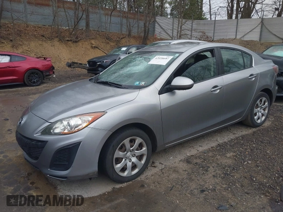 2011 Mazda Mazda3 i Sport with VIN JM1BL1UG0B1401901, listed as a IAAI auction lot 42058681 with 147,060 mi miles. Bid and sale history available at carsss.com. Image 2.