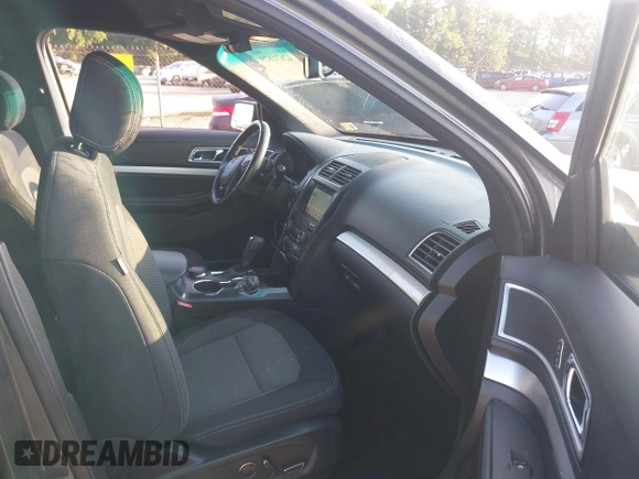 2017 Ford Explorer XLT с VIN 1FM5K8D89HGA56502, выставлен на аукционе IAAI как лот 42631829 с пробегом 196 787 миль миль и . История ставок и продаж доступна на DreamBid. Изображение 5.