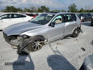 2021 Volvo XC60 Inscription z VIN YV4102DLXM1797908, wystawiony jako Copart lot #58967375 z przebiegiem Nie podano mil oraz Nie do naprawy • Non repairable. Historia ofert i sprzedaży dostępna na DreamBid. Obrazek 1.