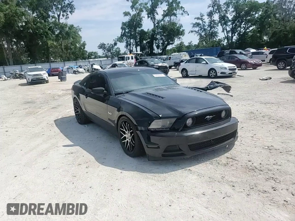 2014 Ford Mustang GT z VIN 1ZVBP8CFXE5225990, wystawiony jako Copart lot #55694085 z przebiegiem 116 477 mil mil oraz Szkoda całkowita • Salvage title. Historia ofert i sprzedaży dostępna na DreamBid. Obrazek 13.