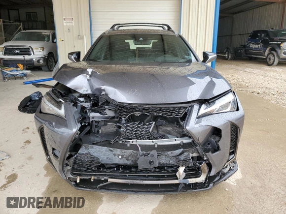 2019 Lexus UX with VIN JTHY3JBH4K2013715, listed as a Copart auction lot 68423002 with 20,011 mi miles. Bid and sale history available at carsss.com. Image 5.