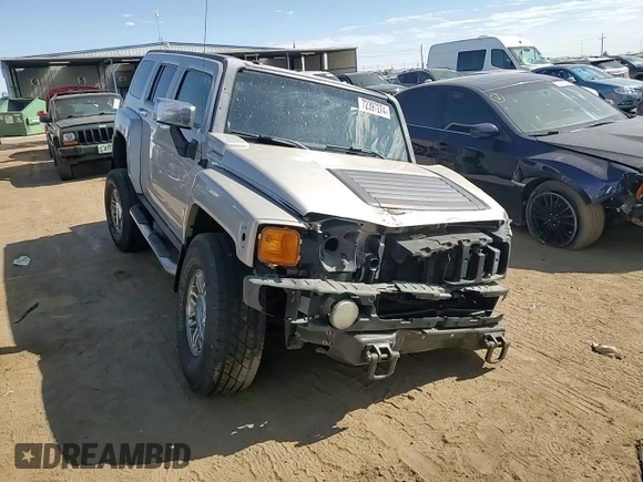 2007 Hummer H3 SUV with VIN 5GTDN13E678131924, listed as a Copart auction lot 72397274 with Not Provided miles and Salvage Title. Bid and sale history available at carsss.com. Image 11.