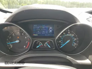 2014 Ford Escape SE with VIN 1FMCU9GX4EUE31879, listed as a Copart auction lot 61907565 with 42,107 mi miles and Salvage title. Bid and sale history available at DreamBid. Image 17.