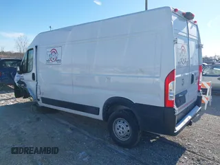 2019 Ram ProMaster Cargo with VIN 3C6TRVDG0KE503696, listed as a IAAI auction lot 41193173 with Not Provided miles. Bid and sale history available at carsss.com. Image 3.