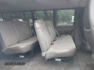 2019 Chevrolet Express Passenger LT с VIN 1GAZGPFG0K1178867, выставлен на аукционе IAAI как лот 42593780 с пробегом 247 989 миль миль и . История ставок и продаж доступна на DreamBid. Изображение 8.