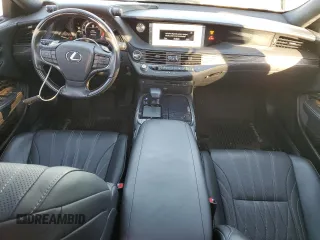 2018 Lexus LS with VIN JTHB5LFF9J5004168, listed as a Copart auction lot 81365154 with 21,900 mi miles and Salvage Title. Bid and sale history available at carsss.com. Image 8.