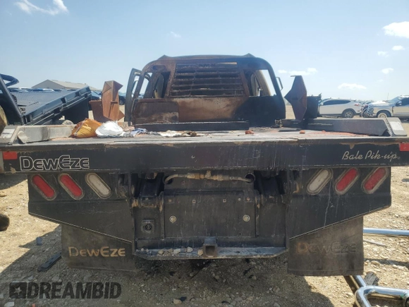 2012 Ford F-350 z VIN 1FTWF3B62CEB84490, wystawiony jako Copart lot #52967615 z przebiegiem Nie podano mil oraz Nie do naprawy • Non repairable. Historia ofert i sprzedaży dostępna na DreamBid. Obrazek 6.