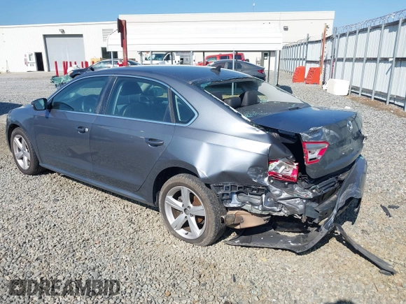 2013 Volkswagen Passat SE with VIN 1VWBH7A39DC048956, listed as a IAAI auction lot 42039394 with 111,331 mi miles and . Bid and sale history available at DreamBid. Image 3.