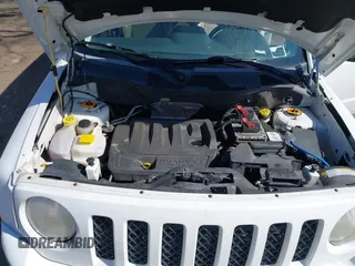 2011 Jeep Patriot Latitude X with VIN 1J4NF4GB8BD129225, listed as a IAAI auction lot 41784098 with 162,786 mi miles and . Bid and sale history available at DreamBid. Image 10.