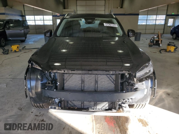 2025 Volvo XC90 Core с VIN YV4M12PJ6S1337310, выставлен на аукционе Copart как лот 46470055 с пробегом 8 940 миль миль и Чистый • Clean title. История ставок и продаж доступна на DreamBid. Изображение 5.