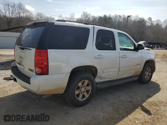 2011 GMC Yukon SLE with VIN 1GKS1AE09BR271002, listed as a Copart auction lot 49349275 with 245,183 mi miles and Salvage Title. Bid and sale history available at carsss.com. Image 3.