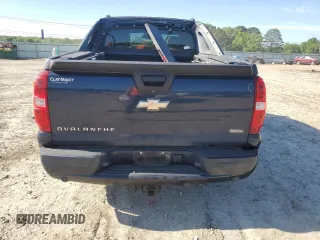 2008 Chevrolet Avalanche LTZ with VIN 3GNFK12308G274329, listed as a Copart auction lot 56370895 with 218,824 mi miles and Clean title. Bid and sale history available at DreamBid. Image 6.