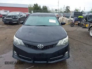 2012 Toyota Camry L with VIN 4T1BF1FK3CU060501, listed as a IAAI auction lot 41957658 with 170,646 mi miles. Bid and sale history available at carsss.com. Image 13.