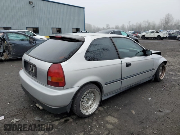 1996 Honda Civic CX with VIN 2HGEJ6320TH116805, listed as a Copart auction lot 88195595 with 308,399 mi miles and Salvage Title. Bid and sale history available at carsss.com. Image 3.