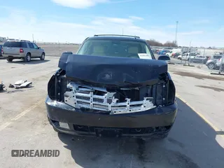 2007 Cadillac Escalade with VIN 1GYFK63887R175010, listed as a IAAI auction lot 41892482 with 121,231 mi miles. Bid and sale history available at carsss.com. Image 6.
