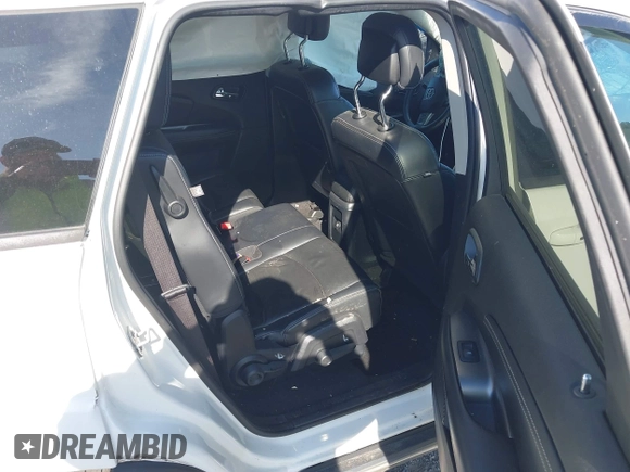 2015 Dodge Journey Crossroad z VIN 3C4PDCGG8FT567835, wystawiony jako IAAI lot #42290535 z przebiegiem 151 191 mil mil oraz . Historia ofert i sprzedaży dostępna na DreamBid. Obrazek 8.