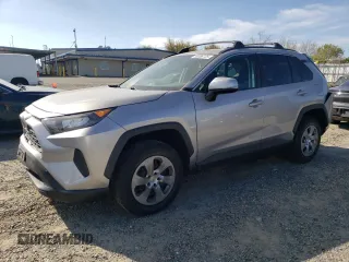 2020 Toyota RAV4 LE with VIN 2T3K1RFV7LW064131, listed as a Copart auction lot 50586725 with 58,281 mi miles and Salvage Title. Bid and sale history available at carsss.com. Image 1.