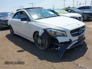 2019 Mercedes-Benz CLA 250 z VIN WDDSJ4EB1KN726095, wystawiony jako IAAI lot #42302491 z przebiegiem 78 338 mil mil oraz . Historia ofert i sprzedaży dostępna na DreamBid. Obrazek 1.
