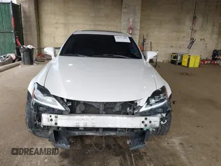 2009 Lexus IS 250 z VIN JTHCK262395031561, wystawiony jako IAAI lot #41975402 z przebiegiem 200 779 mil mil oraz . Historia ofert i sprzedaży dostępna na DreamBid. Obrazek 13.