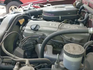 1995 Nissan Frontier z VIN 1N6SD11S5SC465035, wystawiony jako IAAI lot #42392941 z przebiegiem 76 482 mil mil oraz . Historia ofert i sprzedaży dostępna na DreamBid. Obrazek 12.