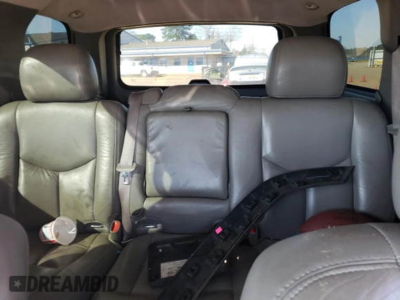 2003 GMC Yukon SLT z VIN 1GKEC13Z03R289219, wystawiony jako Copart lot #45911305 z przebiegiem Nie podano mil oraz Szkoda całkowita • Salvage title. Historia ofert i sprzedaży dostępna na DreamBid. Obrazek 10.