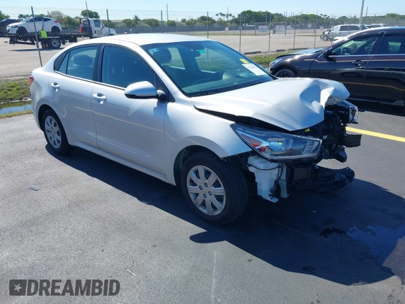 2023 Kia Rio S z VIN 3KPA24AD4PE592446, wystawiony jako IAAI lot #42244022 z przebiegiem 13 759 mil mil oraz . Historia ofert i sprzedaży dostępna na DreamBid. Obrazek 1.