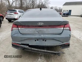 2023 Hyundai Elantra SEL z VIN KMHLM4AG3PU381197, wystawiony jako Copart lot #44947995 z przebiegiem 39 862 mil mil oraz Szkoda całkowita • Salvage title. Historia ofert i sprzedaży dostępna na DreamBid. Obrazek 6.