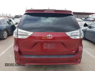 2018 Toyota Sienna SE с VIN 5TDXZ3DC4JS961452, выставлен на аукционе IAAI как лот 41850340 с пробегом 111 229 миль миль и . История ставок и продаж доступна на DreamBid. Изображение 16.