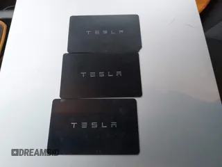 2018 Tesla Model 3 Long Range Battery z VIN 5YJ3E1EA8JF014706, wystawiony jako IAAI lot #41453650 z przebiegiem 68 037 mil mil oraz . Historia ofert i sprzedaży dostępna na DreamBid. Obrazek 11.